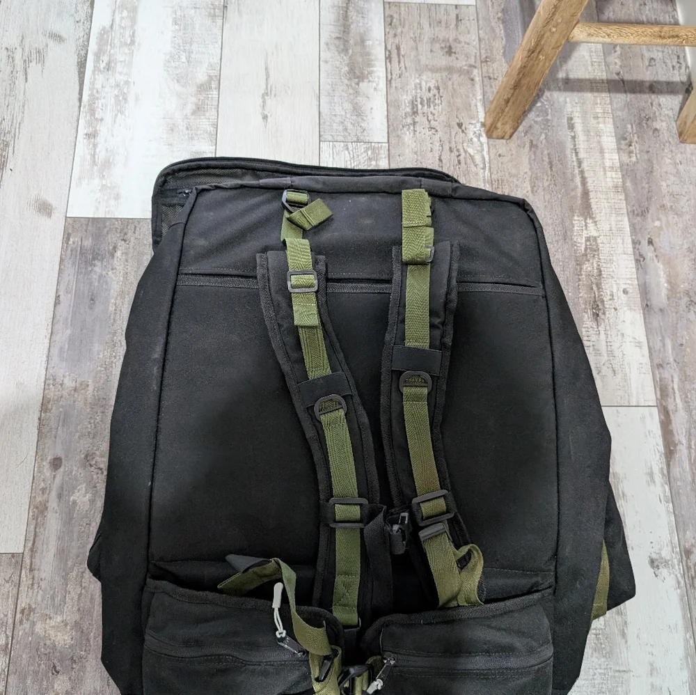 EL‎ BARRIL 13lb Grill Backpack Nwt